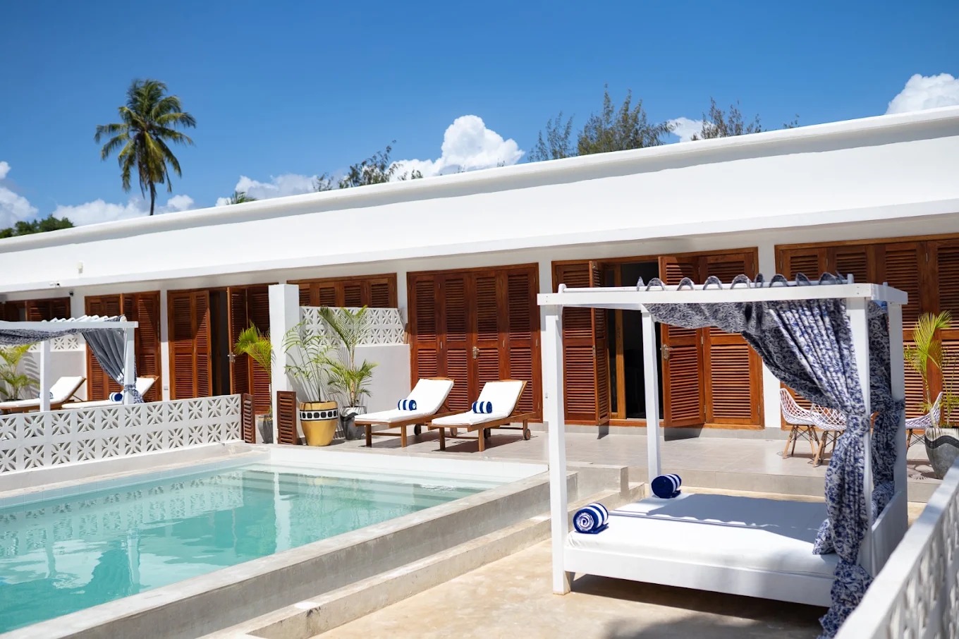 Zan Orient Beach Hotel